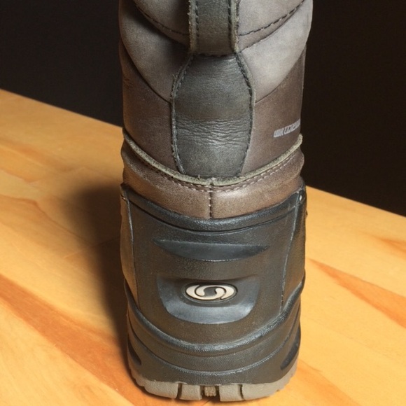 Size 8 waterproof winter boots - Picture 7 of 7